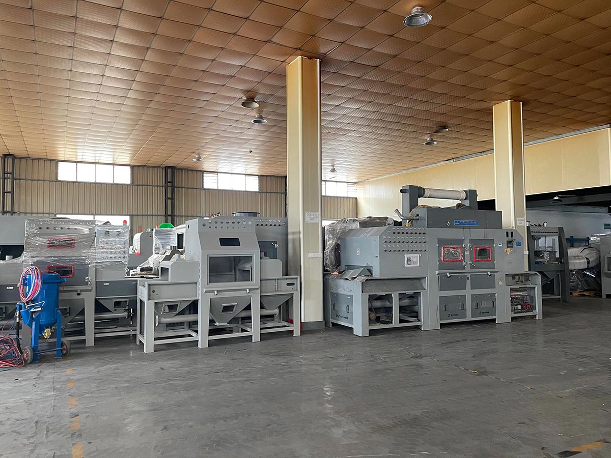 深圳百超噴砂機工廠生產(chǎn)車間實拍圖片