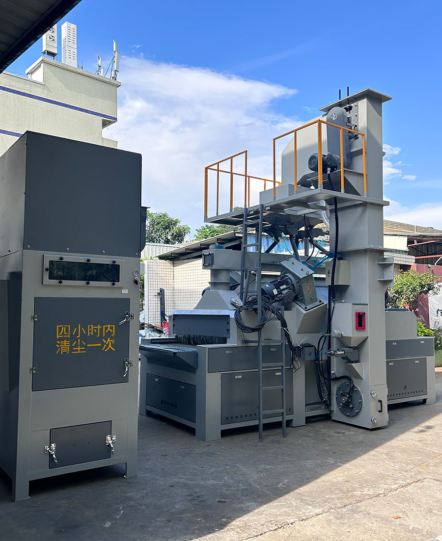 深圳百超噴砂機(jī)生產(chǎn)廠家制造的通過(guò)式拋丸機(jī)實(shí)拍圖片