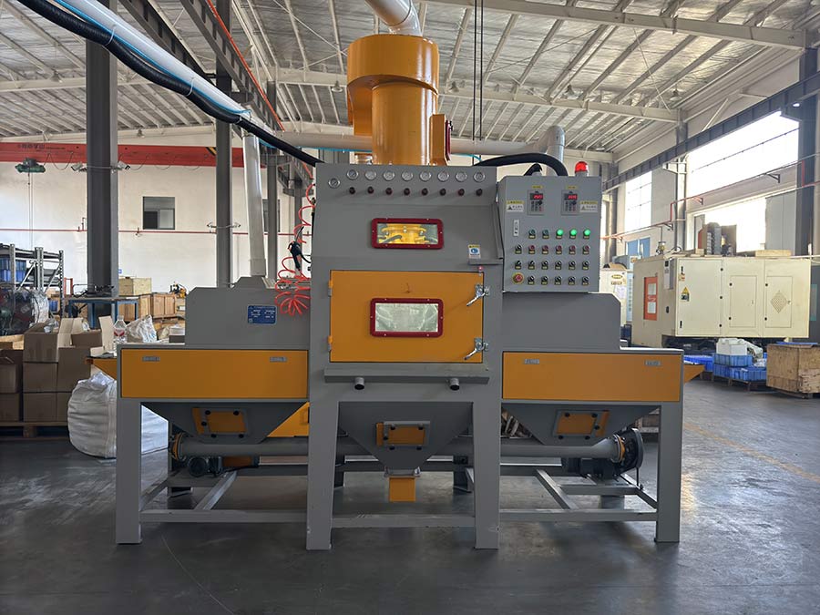 深圳百超機(jī)械輸送式自動噴砂機(jī)